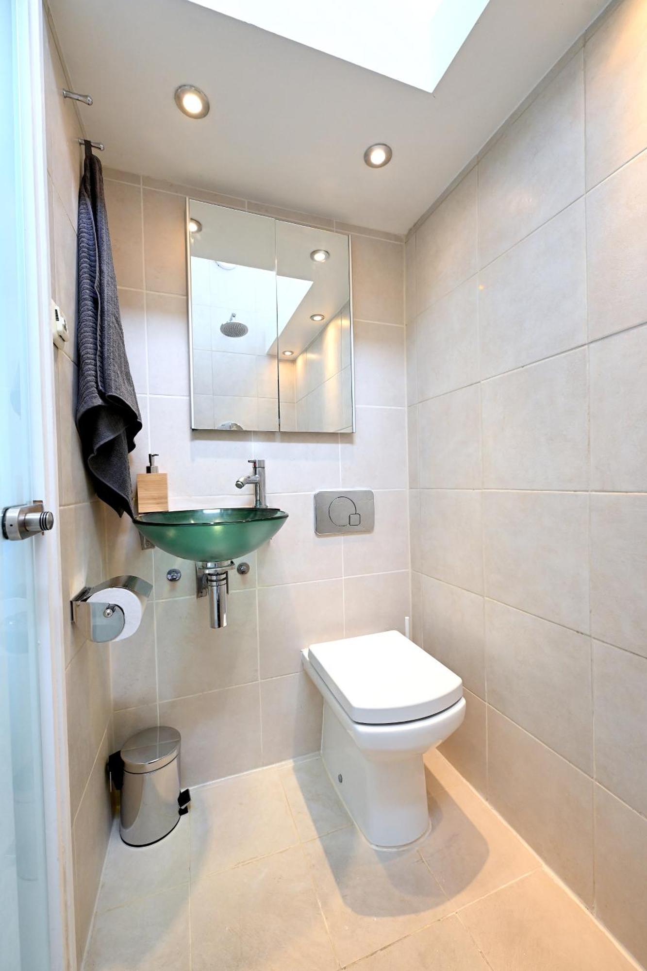 4 Bedroom Patio House Regent'S Park - Parking London Eksteriør billede