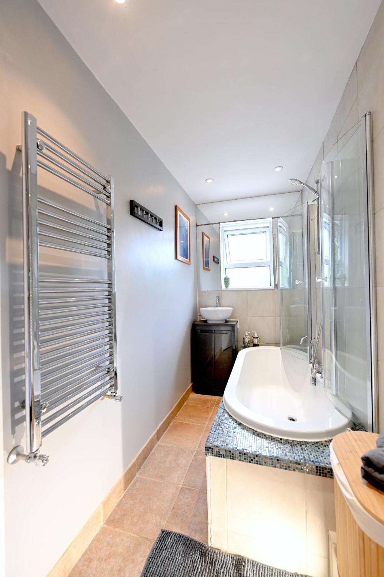 4 Bedroom Patio House Regent'S Park - Parking London Eksteriør billede